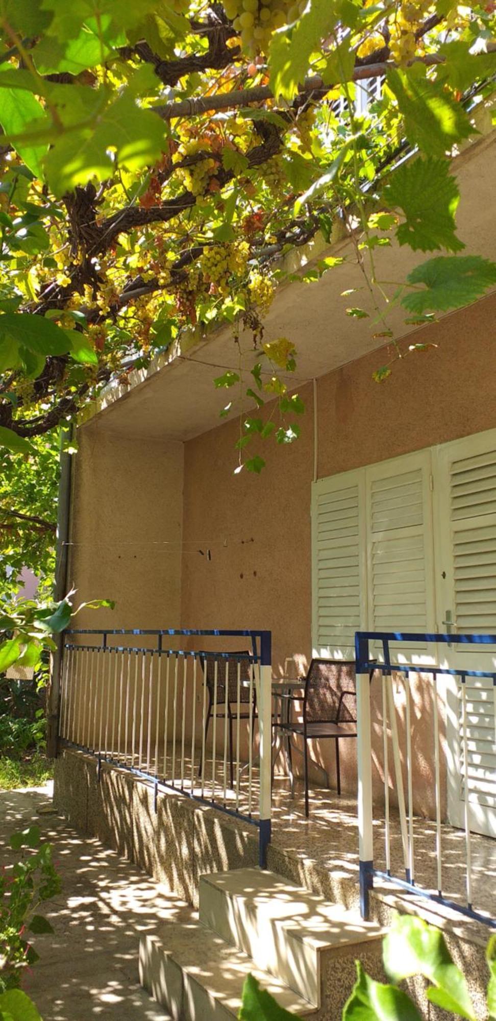 Apartment And Rooms Laguna Трогир Экстерьер фото